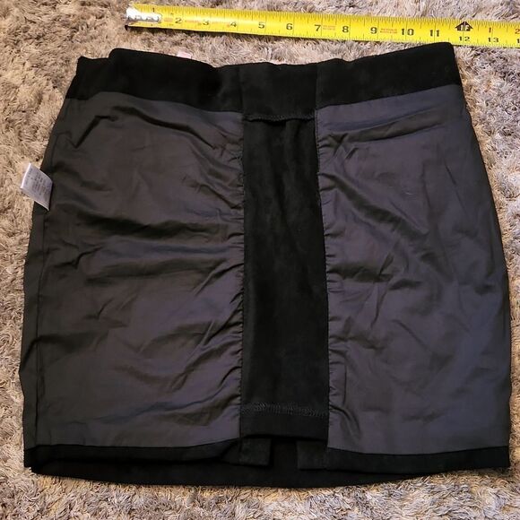 Luxxel Lace Up Front Mini Skirt w/Pockets - Picture 8 of 8